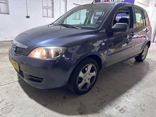 Mazda - 2 - 1.4 Edi?ia de lux - 01-XJ-VZ