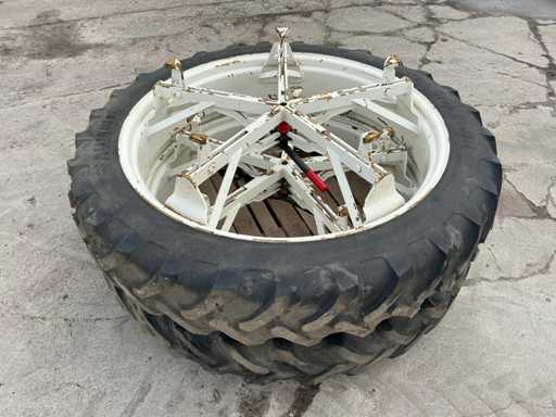 11.2R46 Alliance Row Crop Radial Banden met velg (2x)