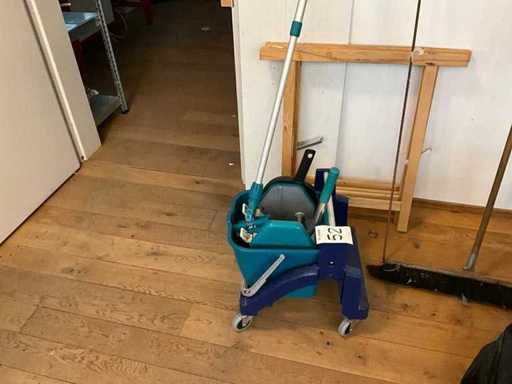 Căruciorul de curățenie Wetrok