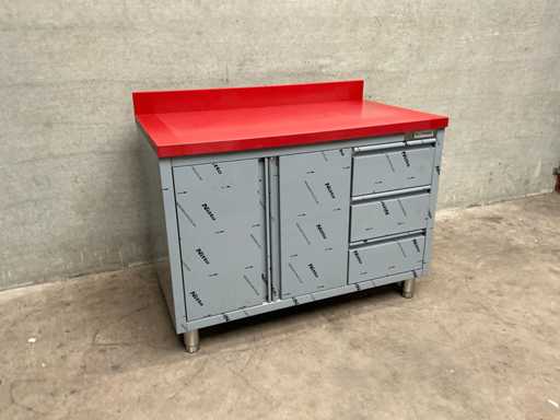 Elfinox – Arbeitstisch für Edelstahlschneide-Tisch