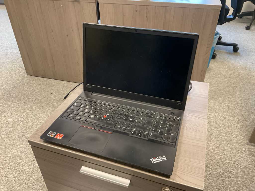 Lenovo E585 Laptop