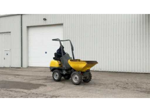 fb81d5bd-ac59-4594-8ba9-0d8c05193aa8.mp4