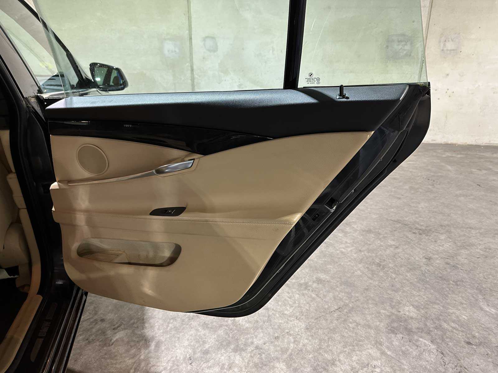 BMW 535i Gran Turismo High Executive 306pk 2010 (Origineel-NL) 5-serie F07, 83-KTP-2