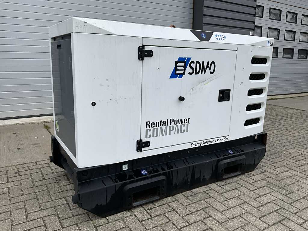SDMO R33C3 Power Generator