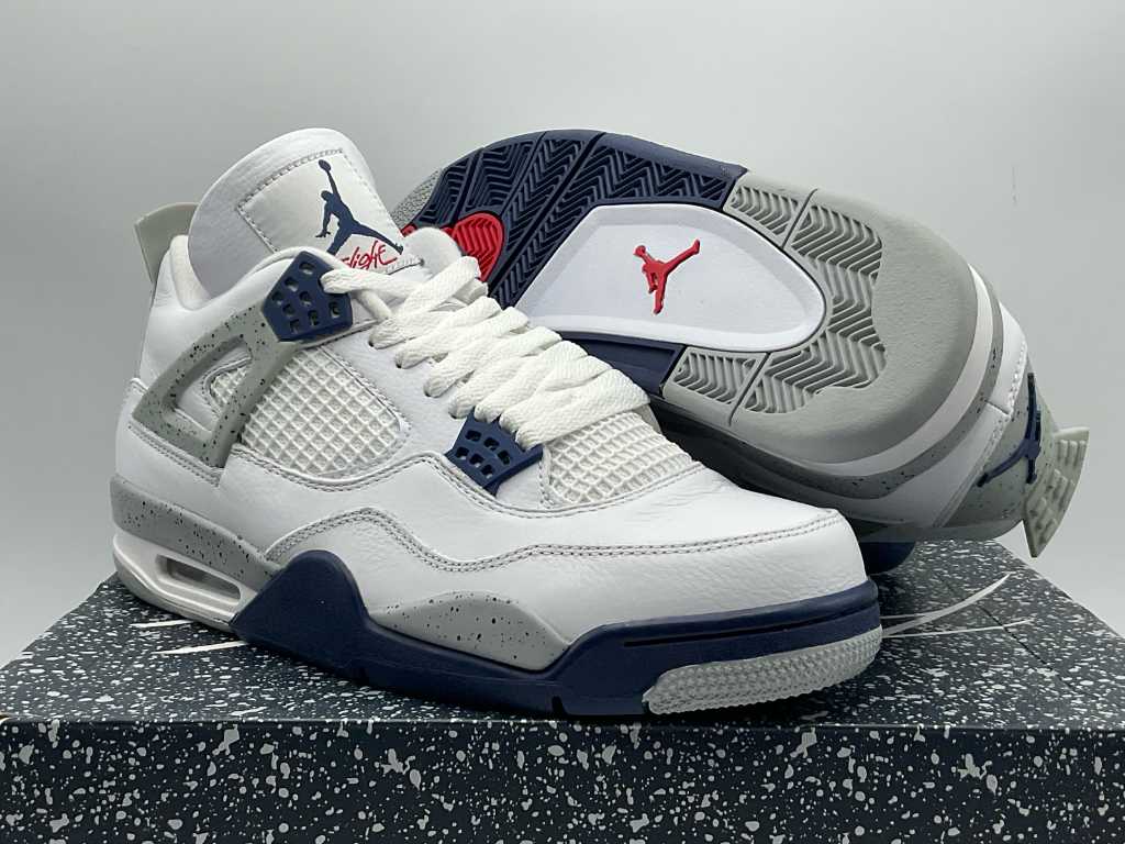 Nike Jordan 4 Retro Midnight Navy Sneakers 44 Troostwijk Auctions