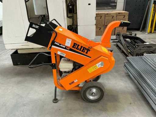 2016 Elite Major4S Wood Chipper