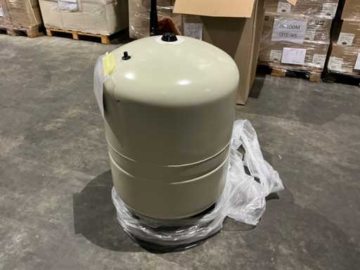 Amtrol Recipiente a pressione verticale 167L (7x)