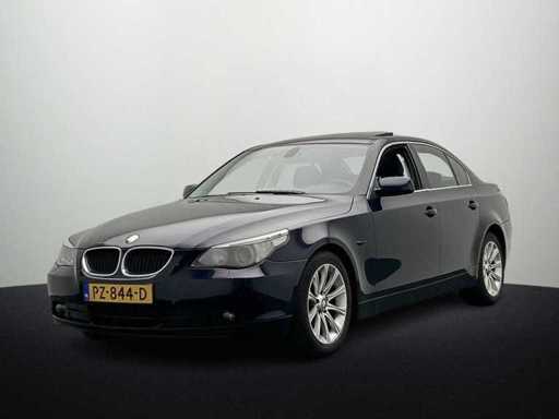 BMW Série 5 520i 2005 | PZ-844-D