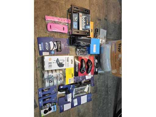 Batch of bicycle accessories