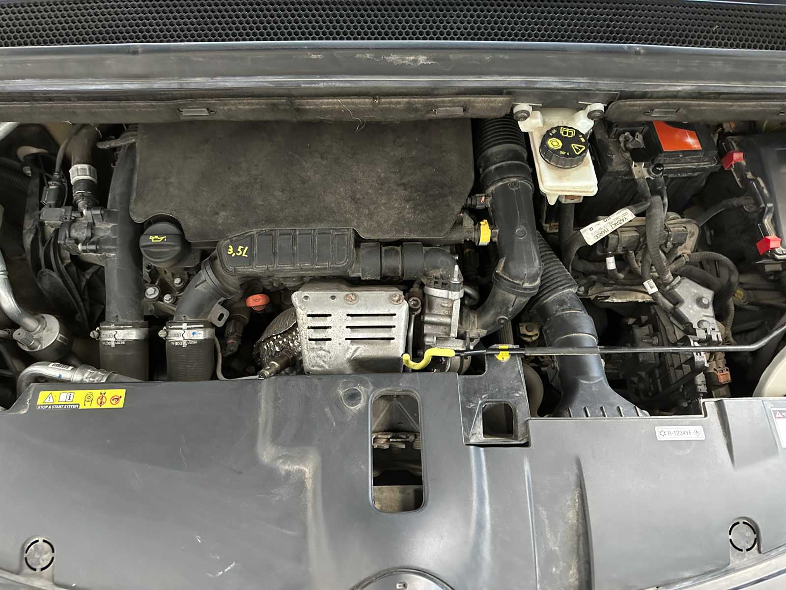 Citroen C4 spacetourer 1.2 puretech s&s feel 5d 131pk 2018 (7-Persoons)