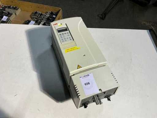 ABB ACS800 Frequentieregelaar