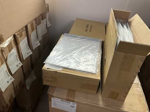 Set of anti-reflective laminated posters with A4 magnet (494x)