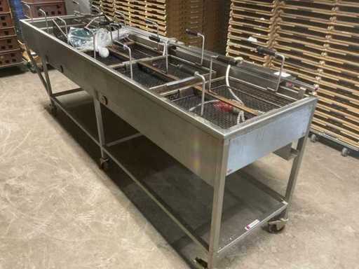 EverBake 6 compartment Frying station for doughnuts