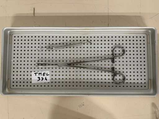 Melag – Perforiertes Tablett 42x18 cm mit Werkzeugen