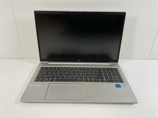 HP EliteBook 850 G8 15.5", Core(TM) i7 11ª generazione, 16 GB RAM, 512 GB NVMe Laptop