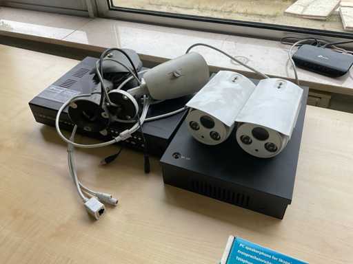 Security Camera (4x)