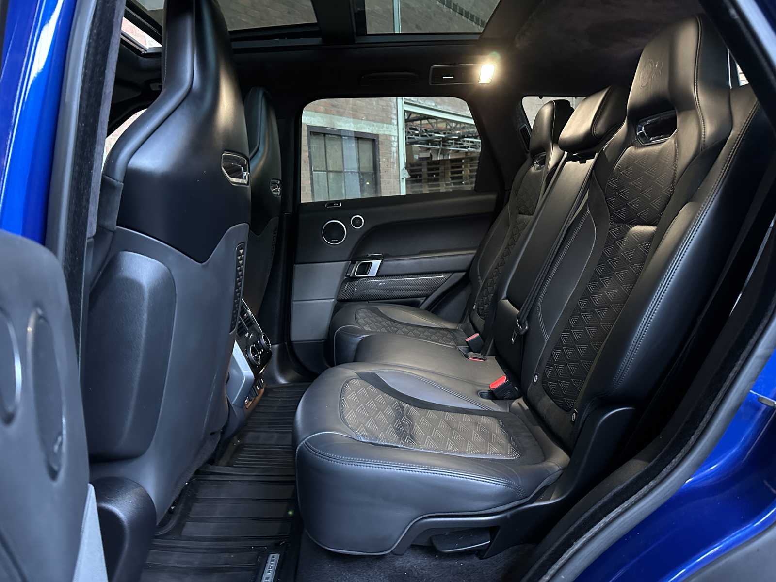 Land Rover Range Rover Sport SVR 5.0 V8 Supercharged FACELIFT 575pk 2018, L-593-LD