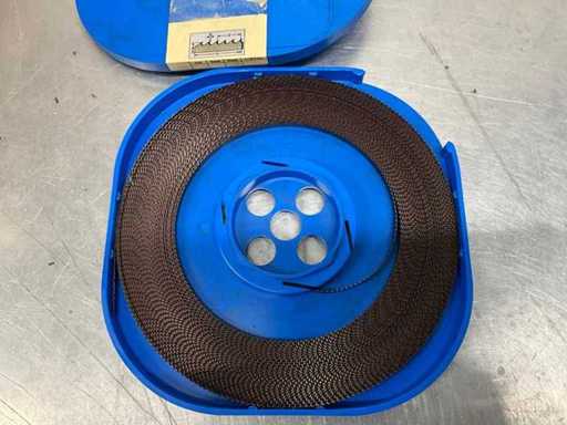 Saw blades (9x)