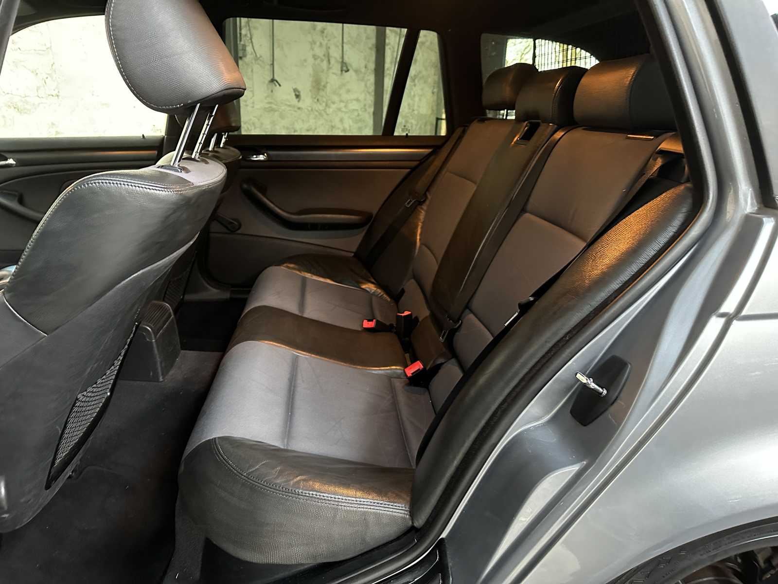 BMW 318i Touring Special Exec. 3er-Serie 141 PS 2003, 65-NJ-VL