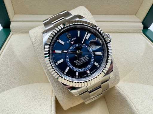 Sky-Dweller 336934 | Blue Dial | 2025 | Full Set