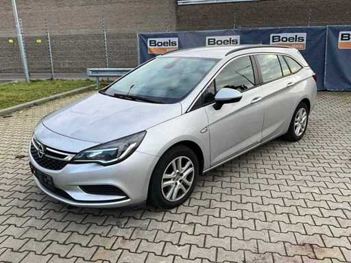Opel 1.6 CDTi Astra Samochod Osobowy 2018