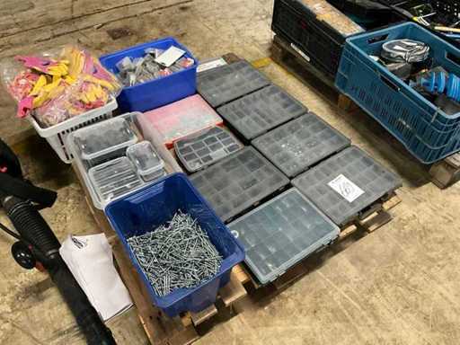 Różne materiały budowlane