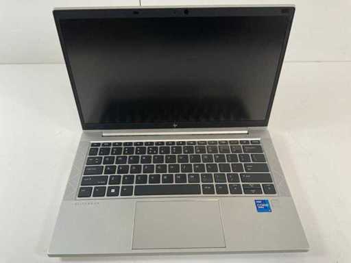 HP EliteBook 830 G8 13.3", Core(TM) i7 11ª generazione, 16 GB di RAM, 512 GB NVMe Laptop