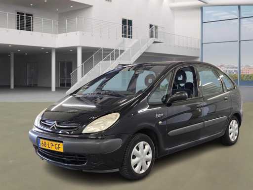 Citroen Xsara Picasso 1.8i-16V Différence , 68-LP-GF