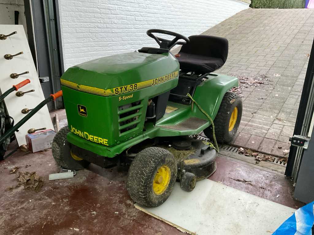 John deere stx38 lawn mower hot sale