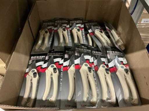 Partia nożyc do cięcia Kamaki (36x)