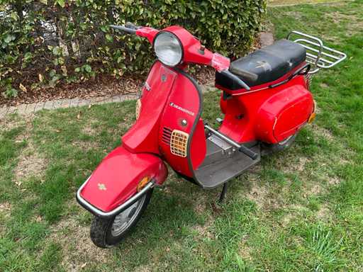 Vespa Piaggio PK50XL red - project