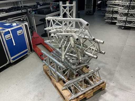 Narożniki kratownic aluminiowych (11x)