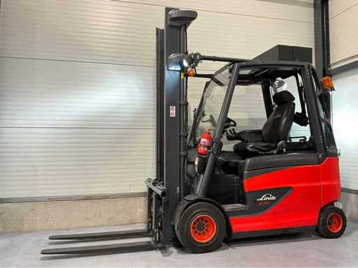 Linde - 2018 - E30HL-01/600 - 3999h - Carrello elevatore con cambio a forca