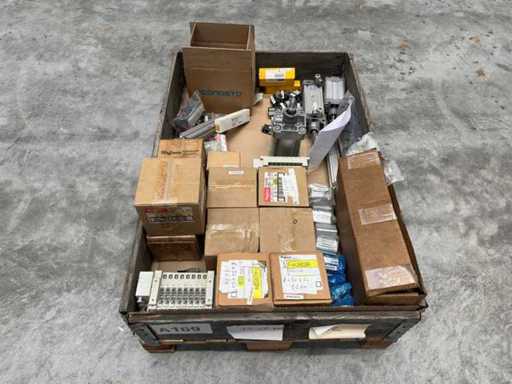 Danfoss, Festo – Partia pnematycznych cylindrów, zaworów i przełączników