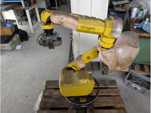 Fanuc - M-10iA - Robot industriel avec système de présélection Shunk contrôleur i30