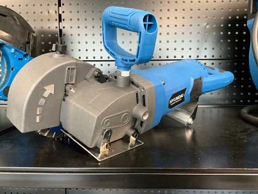 2024 Hyundai 56434 wall tiller