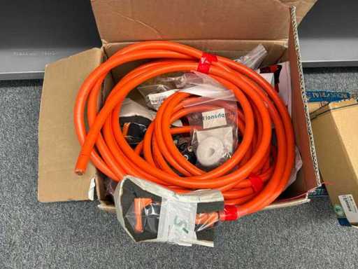 LEONI HV Cable Vehicle