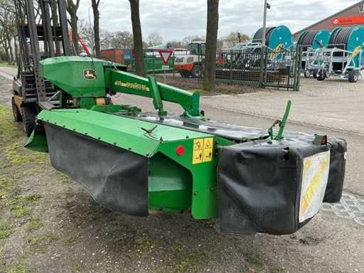 2002 John Deere CC 0328 Grasmähmaschine