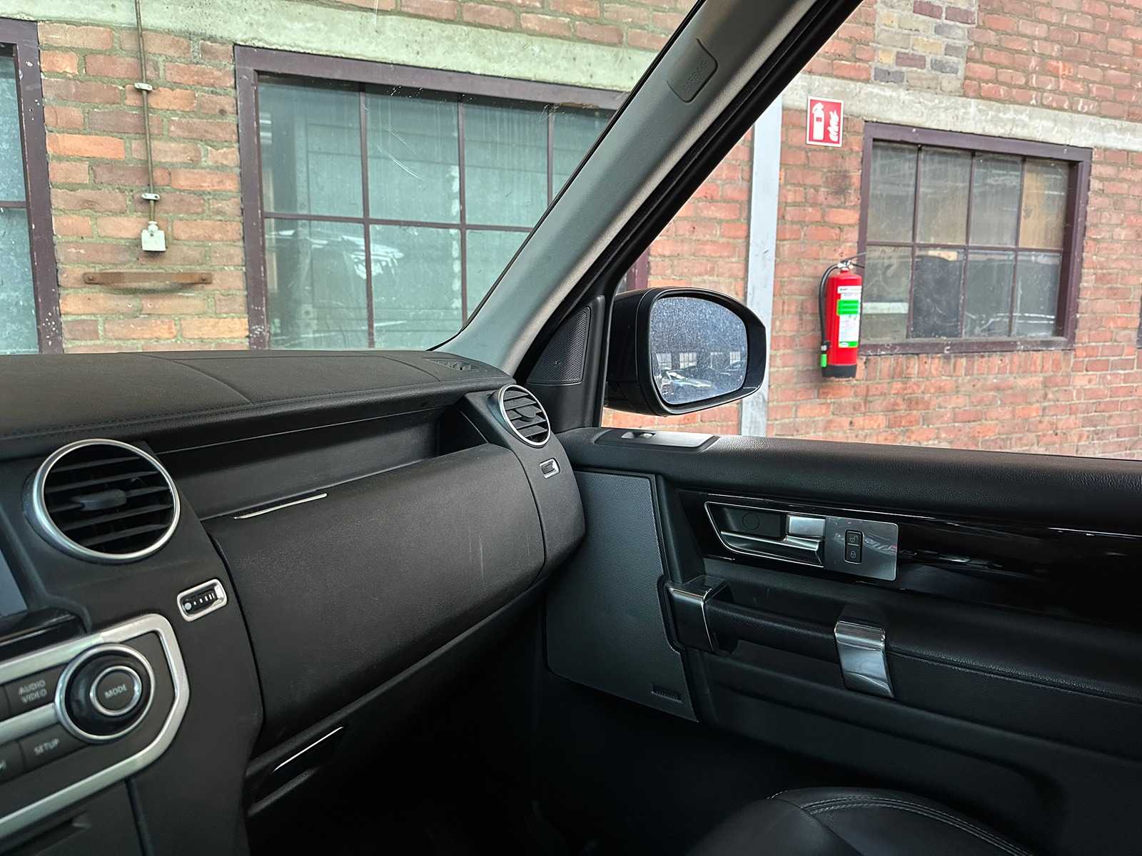 Land Rover Discovery 4 3.0 SDV6 SE HSE 256pk 2015, VNJ-87-T Bedrijfswagen