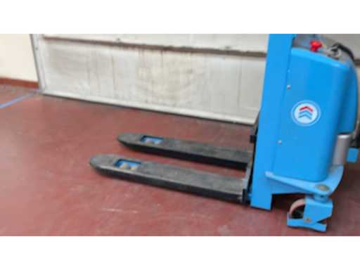 00949de4-7b26-46d6-8b2e-73aa0d33a61f.mp4