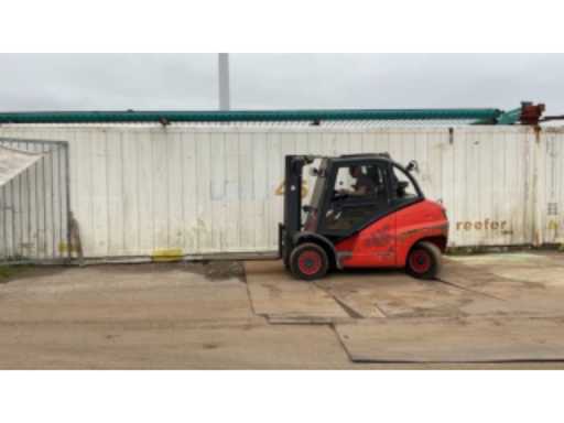 fdec1f1a-c666-4f7e-8667-42f244d14d1d.mp4