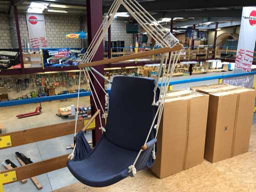 Chaise suspendue Comodo (3x)