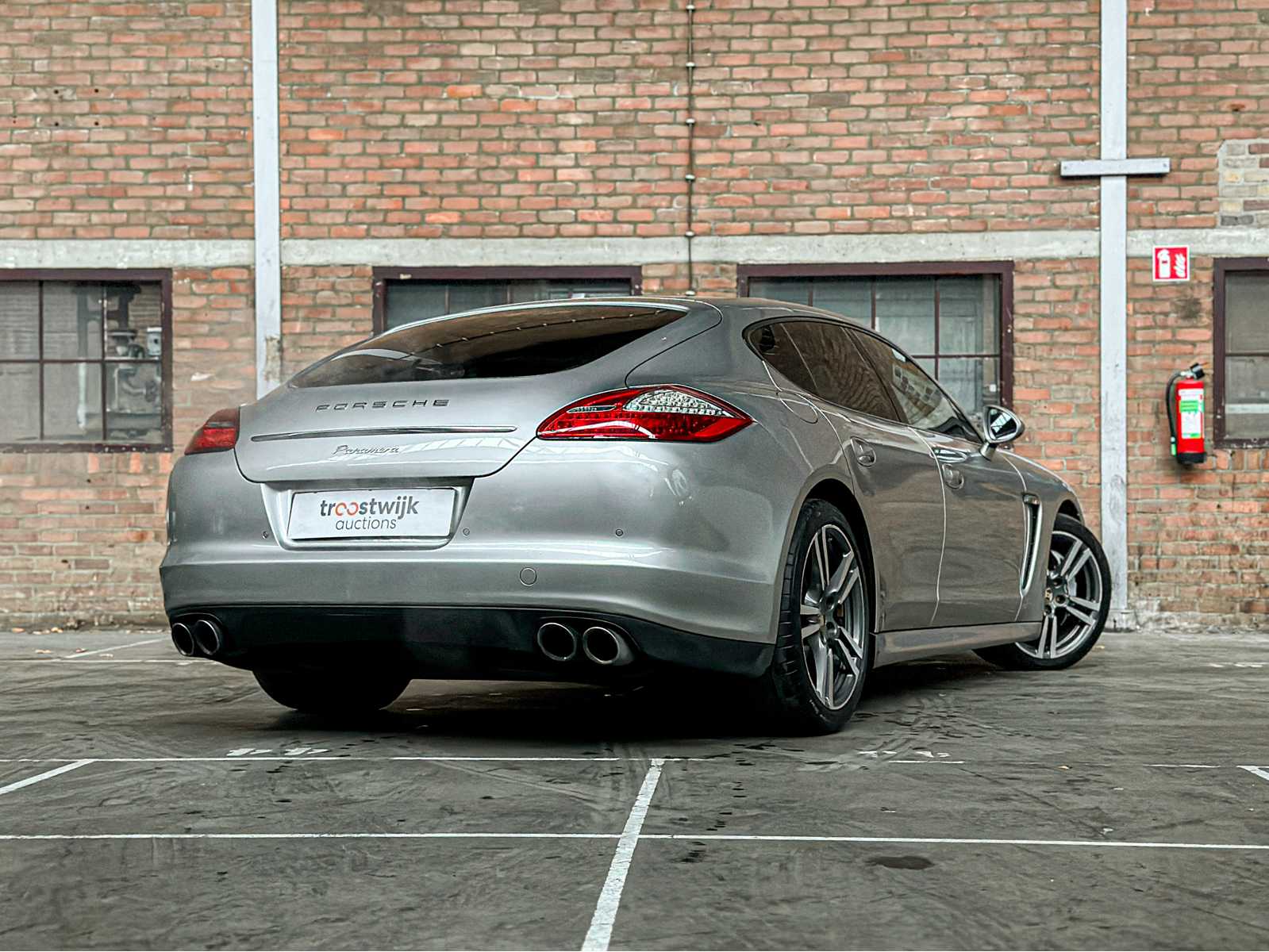 Porsche Panamera 3.6 V6 300pk 2011