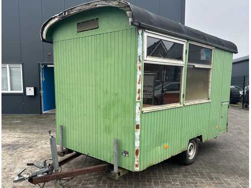 The Seagull EA-73-W Canteen Trailer