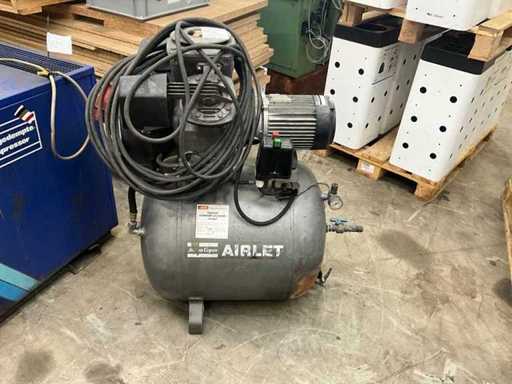 1979 Atlas-Copco Airlet Zuigercompressor met luchtketel