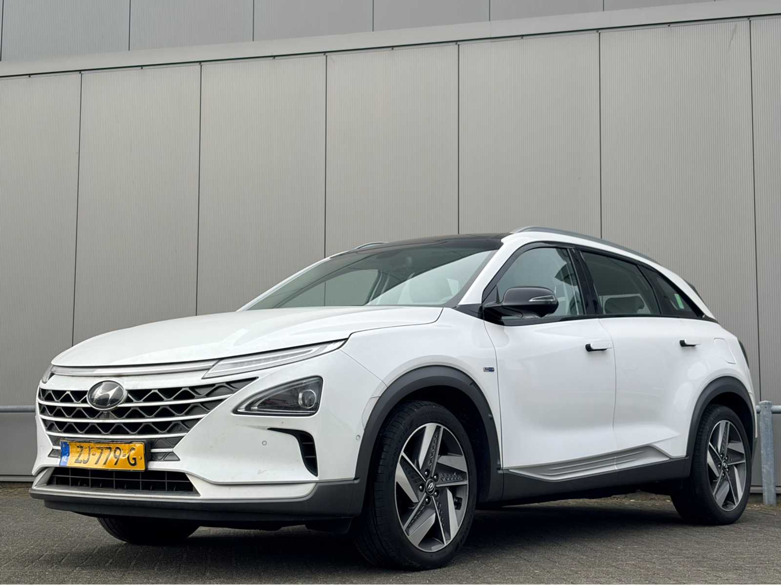 Hyundai – 2019 – Nexo FCEV Plus Powrót – Samochód