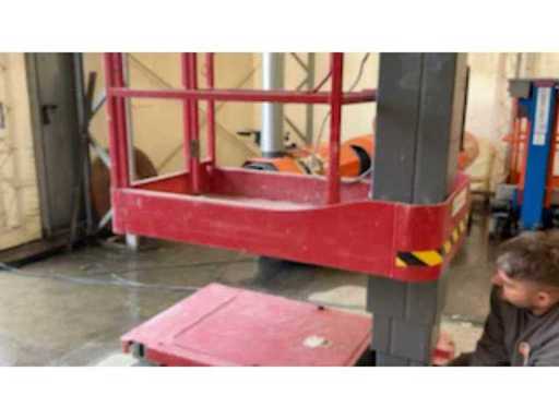 97b5d2ff-e4c1-4cef-a444-04897dc6f6b3.mp4