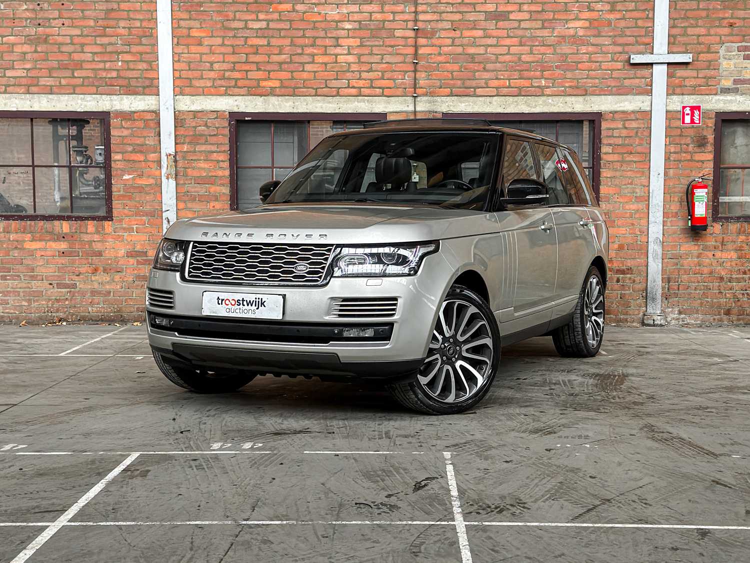 Land Rover Range Rover 4.4 SDV8 Autobiograpy 340pk 2014 (Origineel-NL), 4-THS-30