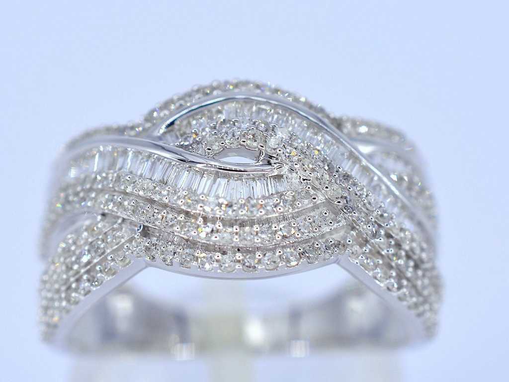 White gold design ring with diamonds