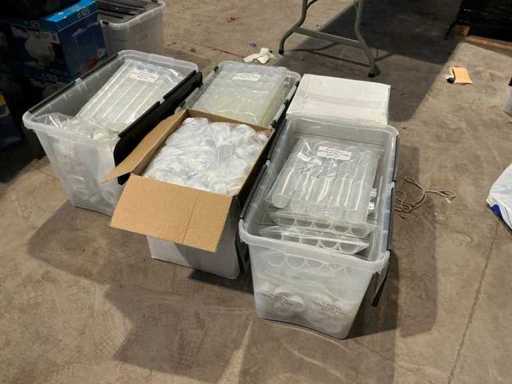 Divers flacons (600x)